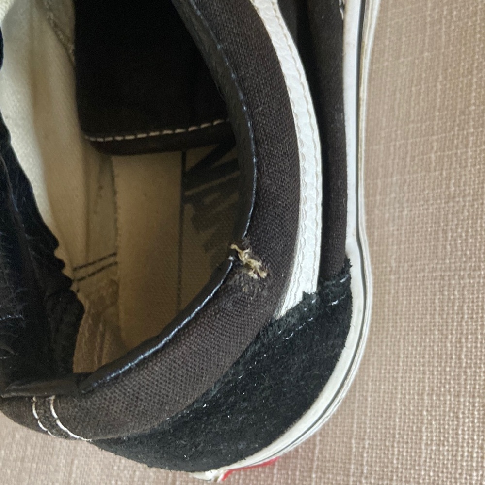 Vans - Picture 7 of 7